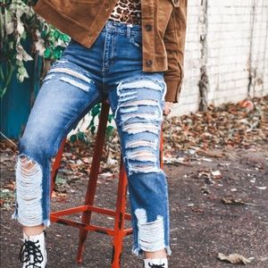 Cello high rise mom jeans